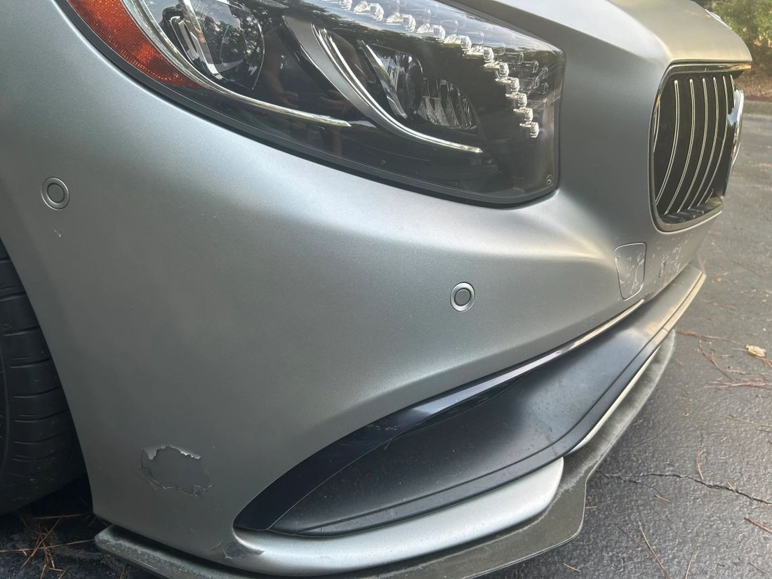 Coupe in Huntington Beach, CA, United States 5 - 18573653