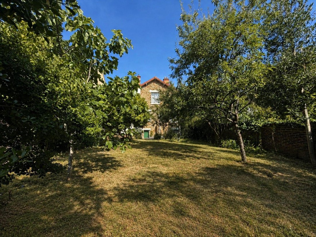 House in Domaine National du Château, Versailles, France 1 - 16899598
