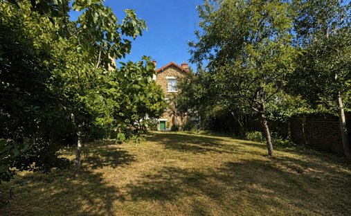 House in Domaine National du Château, Versailles, France 1