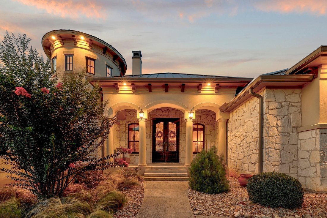 House in Georgetown, Texas, United States 5 - 18573718