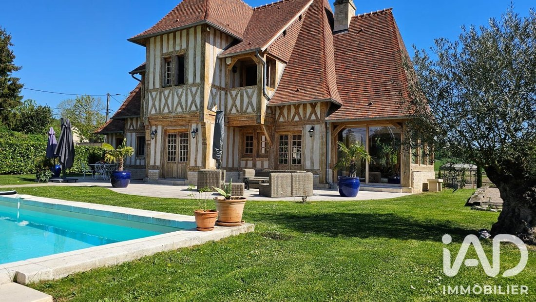 House in Gisors, Normandy, France 1 - 18574734