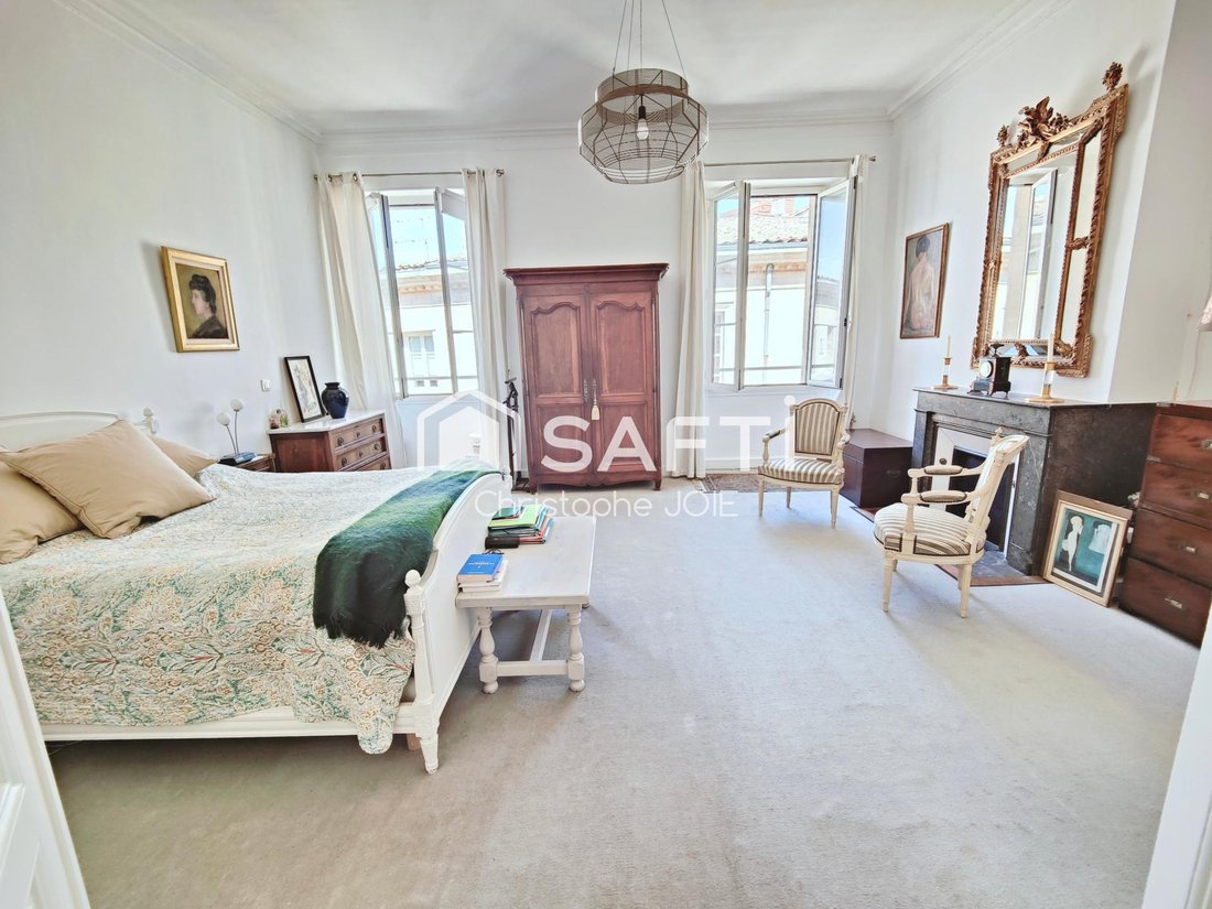 Apartment in Hôtel de Ville-Quinconce-Saint Seurin-Fondaudège, Bordeaux, France 4 - 17770687
