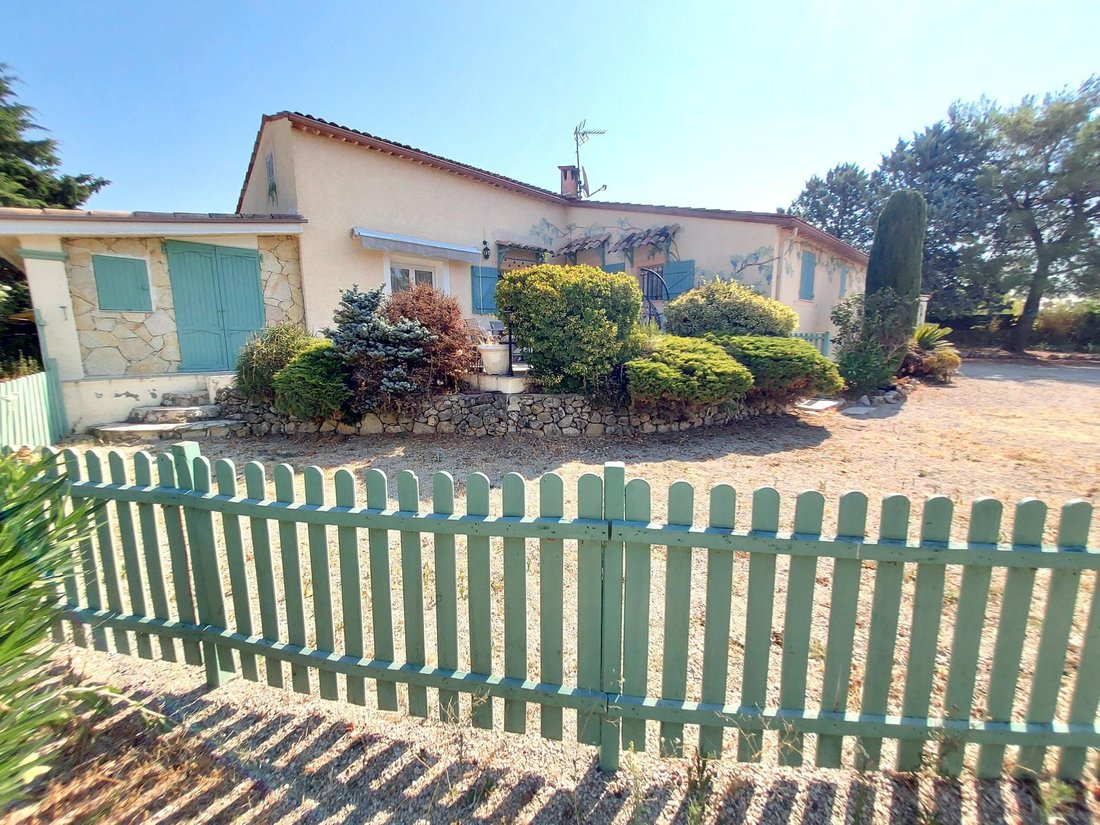 House in Tourrettes, Provence-Alpes-Côte d'Azur, France 2 - 18574054