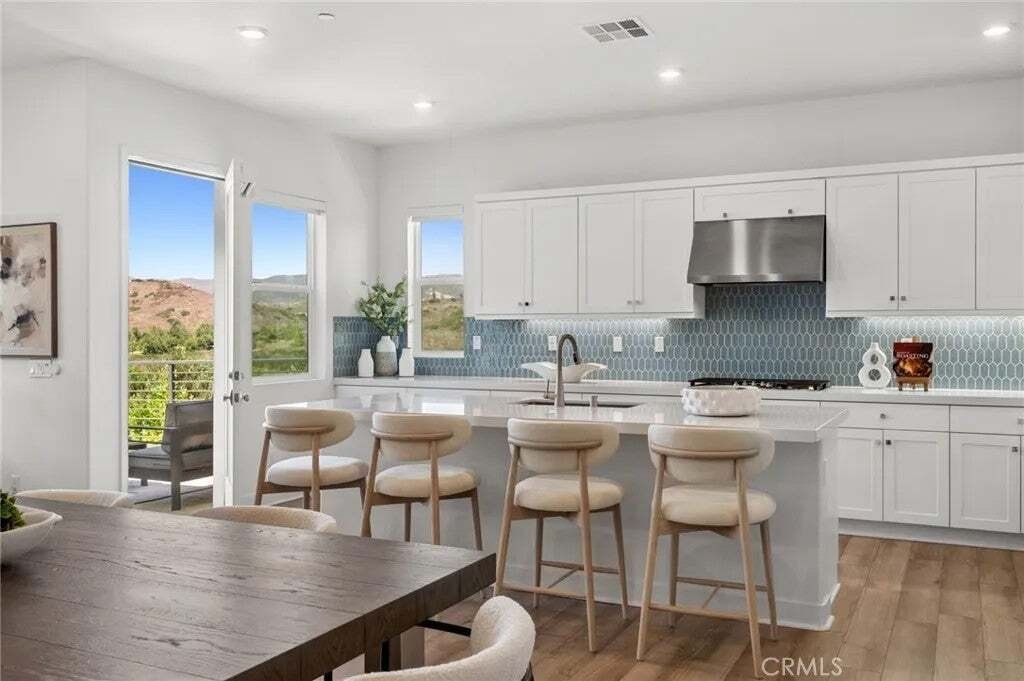 Condo in Irvine, California, United States 5 - 18573703