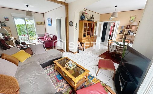 House in France-L'Alouette-Jean Bart, Pessac, France 1