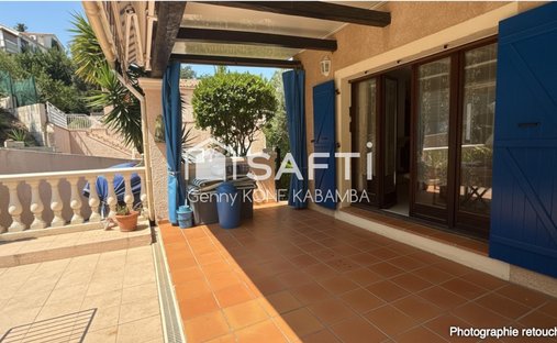 House in Coste Chaude-Mauveou, La Seyne-sur-Mer, France 1