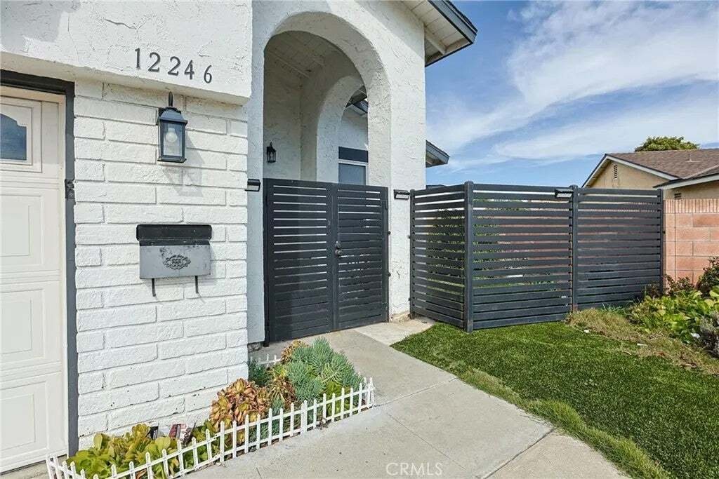 House in Garden Grove, California, United States 4 - 18573677