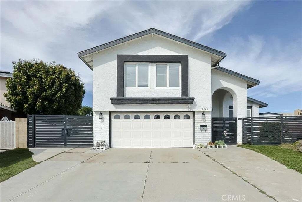 House in Garden Grove, California, United States 1 - 18573677