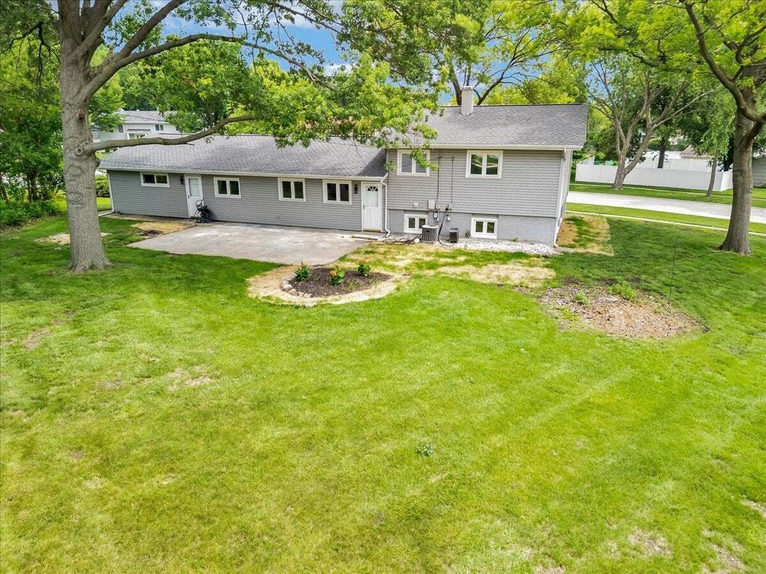 House in Hoffman Estates, Illinois, United States 5 - 18573884