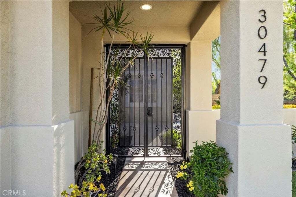 House in Castaic, California, United States 4 - 18151853