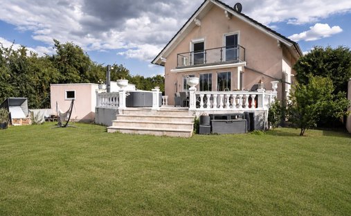 House in Glinzendorf, Lower Austria, Austria 1