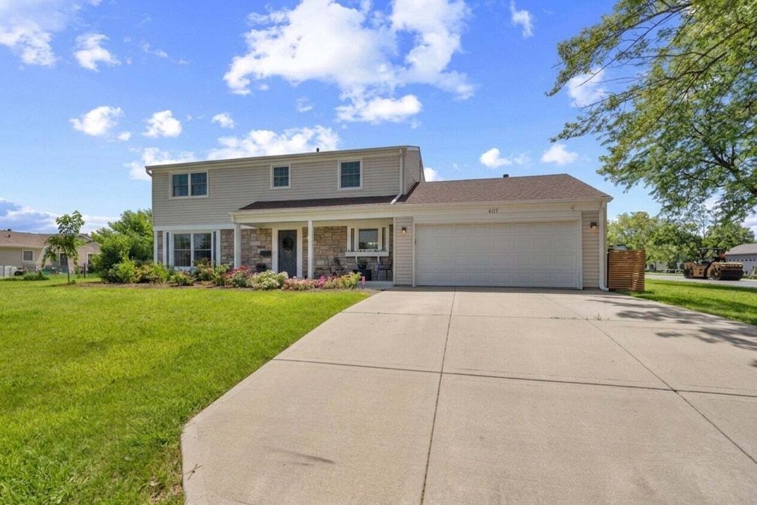 House in Schaumburg, Illinois, United States 2 - 18573877
