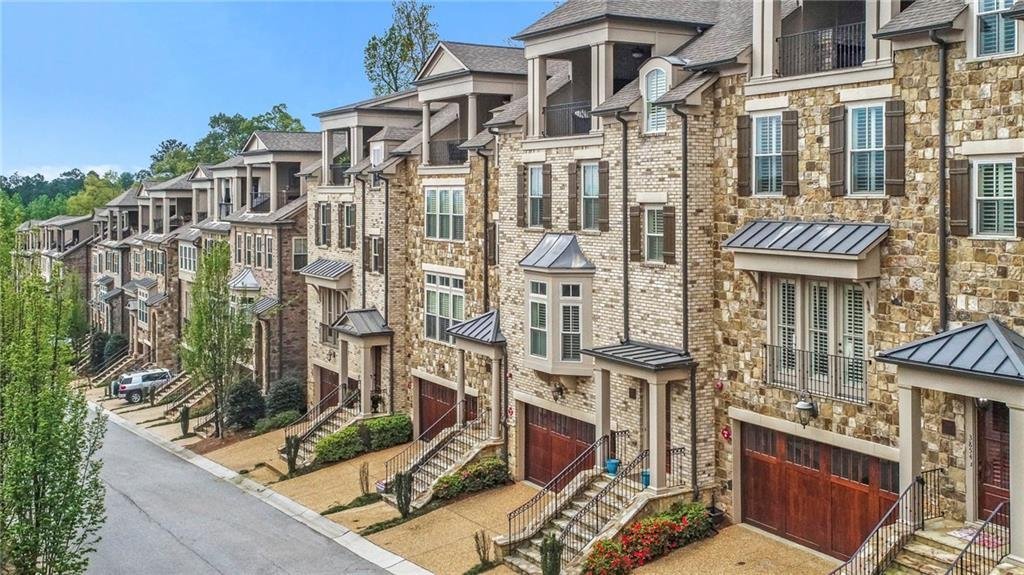Townhouse in Suwanee, Georgia, United States 3 - 18573750
