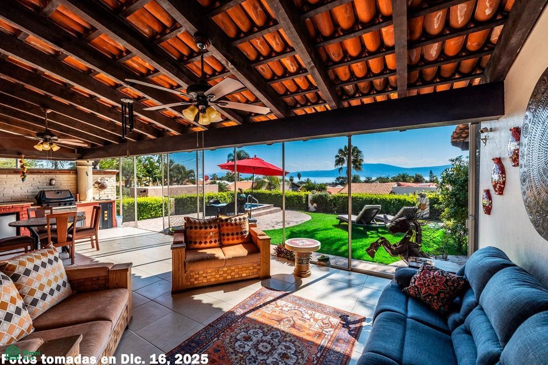 Condo in Ajijic, Jalisco, Mexico 2 - 18449652