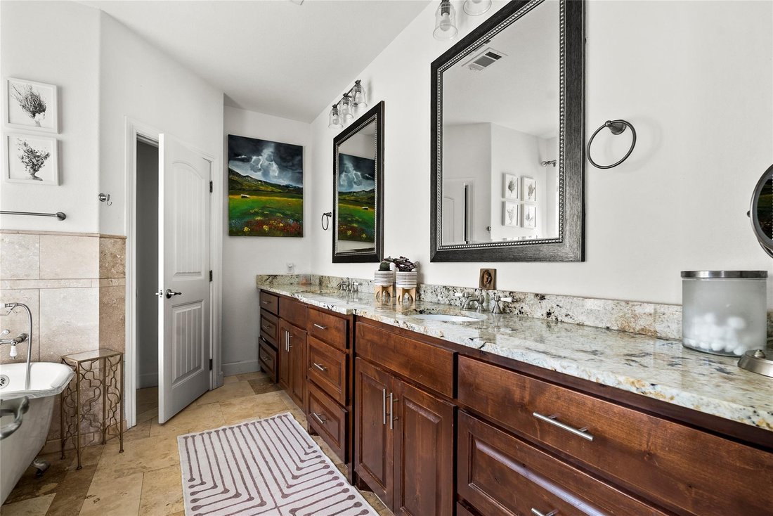 House in Leander, Texas, United States 5 - 18566262