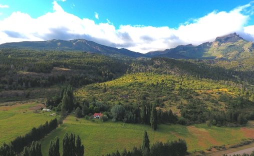 Azienda agricola a Villa Lago Rivadavia, Provincia di Chubut, Argentina 1