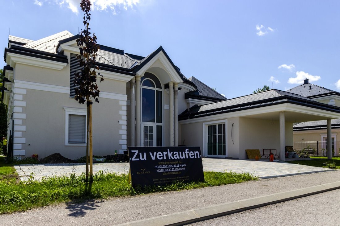Villa in Ebreichsdorf, Lower Austria, Austria 1 - 18573789