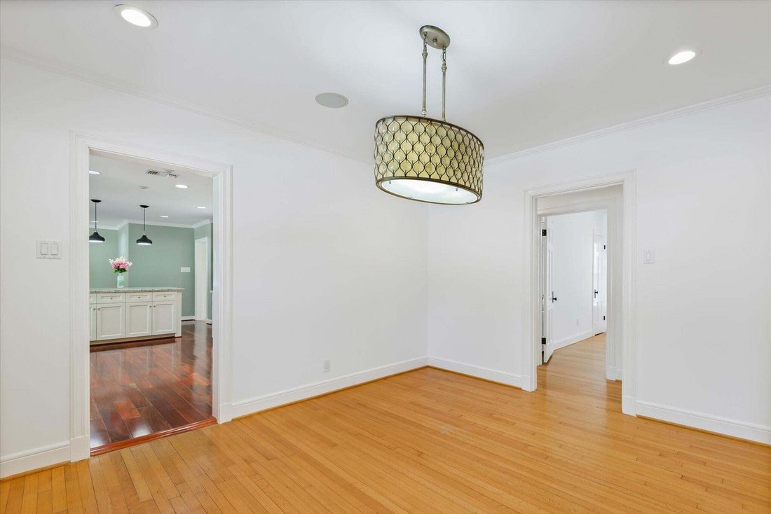 House in Houston, Texas, United States 5 - 18573909