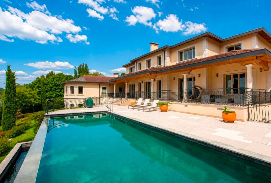 Villa in Chens-sur-Léman, Auvergne-Rhône-Alpes, France 4 - 18574049