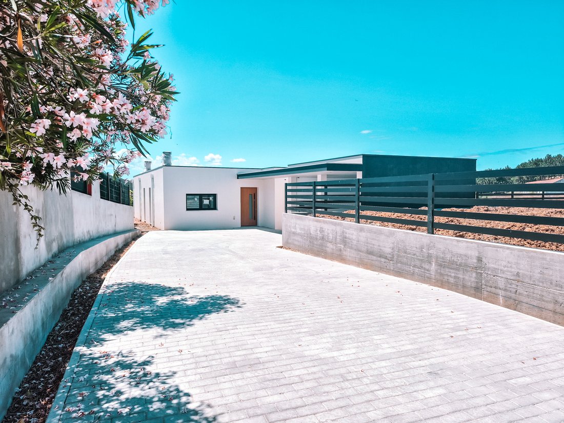 House in Alfeizerao, Leiria District, Portugal 3 - 18574006