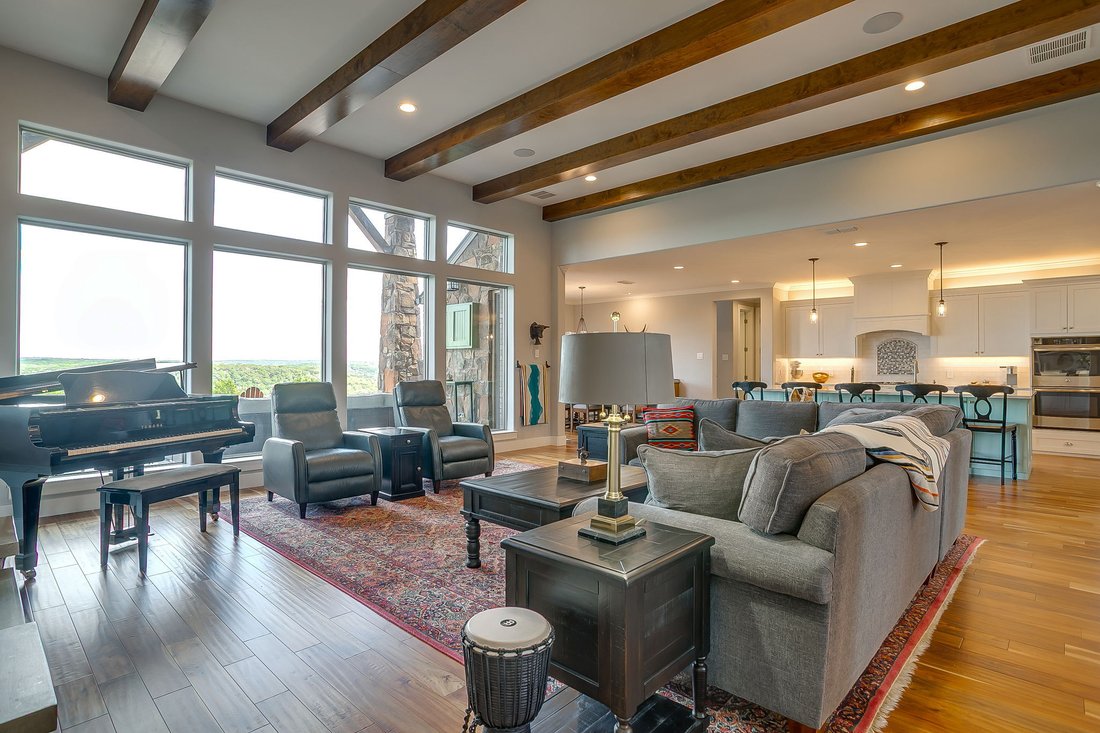 Estate in Cleburne, Texas, United States 5 - 18574057