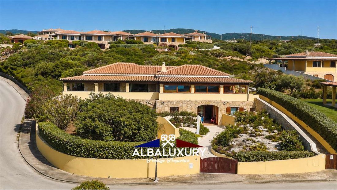 Villa in Santa Teresa Gallura, Sardinia, Italy 4 - 16088553