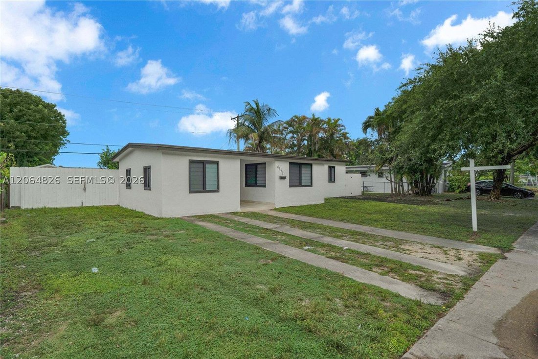 House in Miami, Florida, United States 1 - 18576897