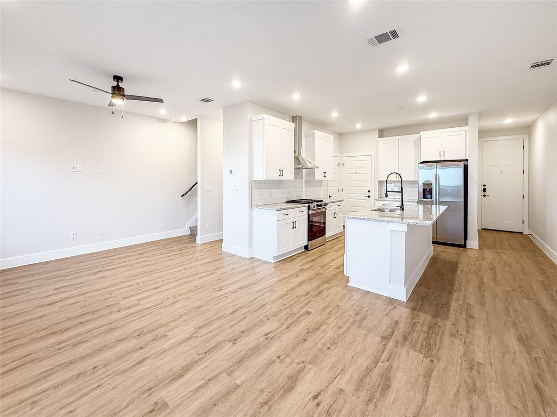 House in Spicewood, Texas, United States 5 - 18577935