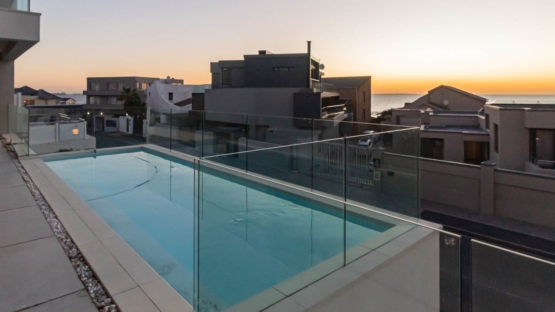 House in Bothasig, Cape Town, South Africa 3 - 18575289