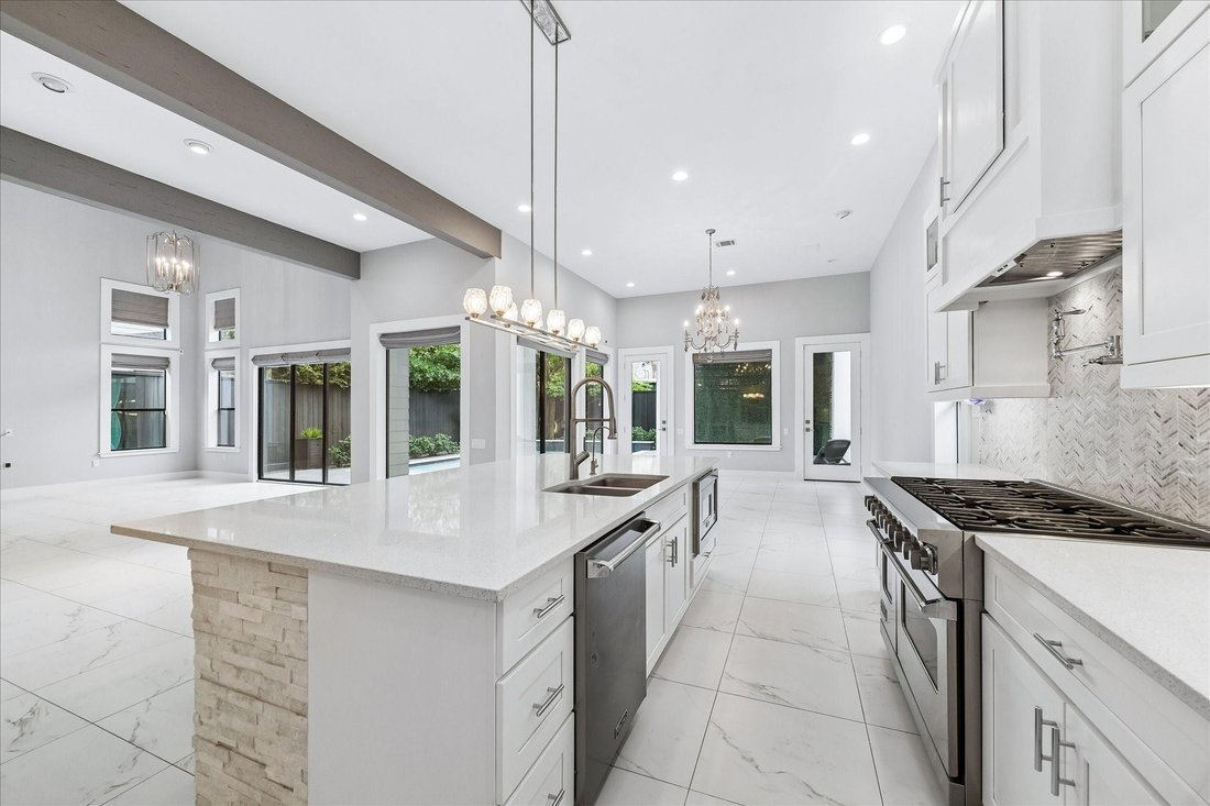 House in Houston, Texas, United States 5 - 18577800