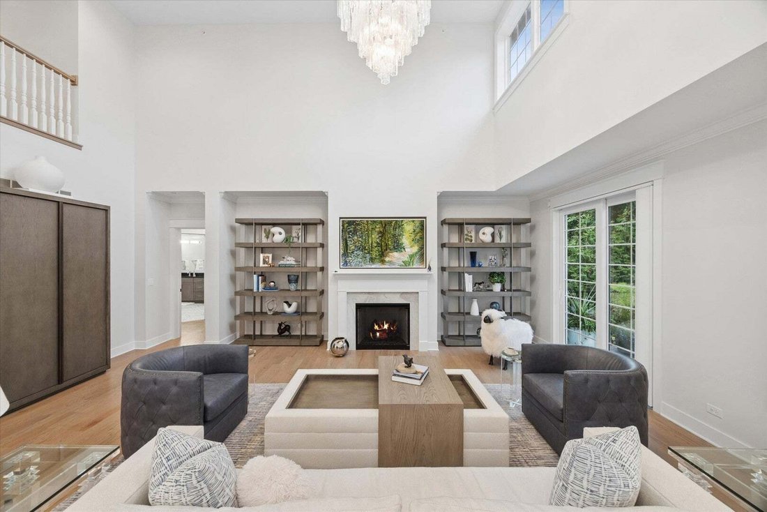 House in Hinsdale, Illinois, United States 4 - 18577186