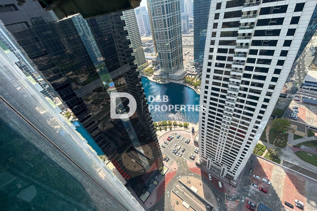 Apartment in JLT / Jumeirah Lakes Towers, Dubai, United Arab Emirates 1 - 18574563