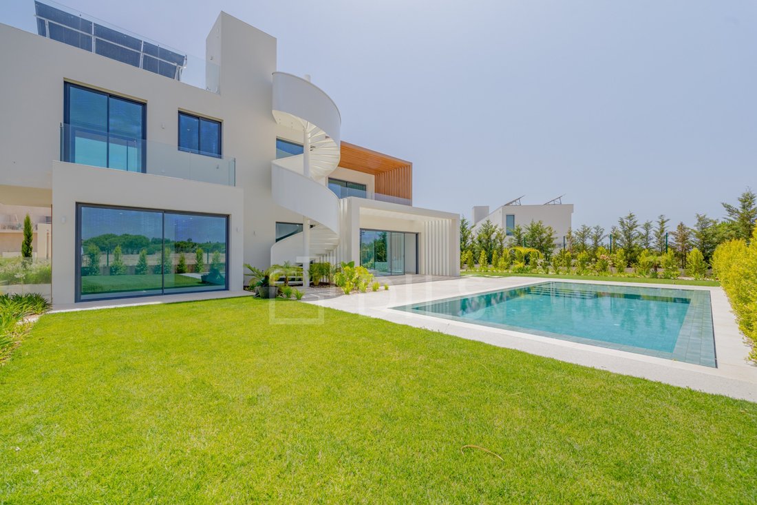 House in Vilamoura, Quarteira, Algarve 2 - 18578009