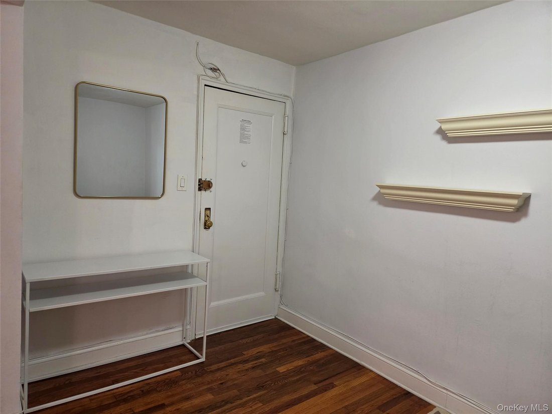 Co Op in New York, New York, United States 2 - 18577779