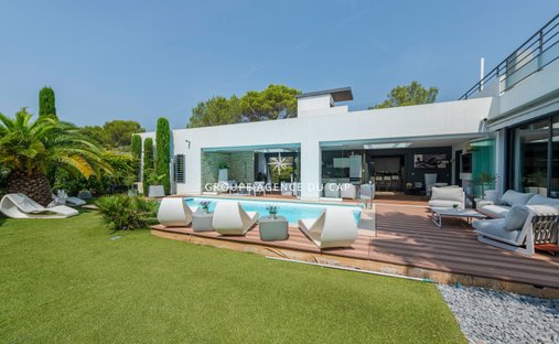 Villa en Valescure-Vaulongue-Clair Bois-Vallon Suveret, Saint-Raphaël, Francia 1