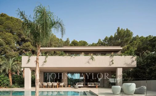 Villa in Santa Ponsa, Balearic Islands, Spain 1