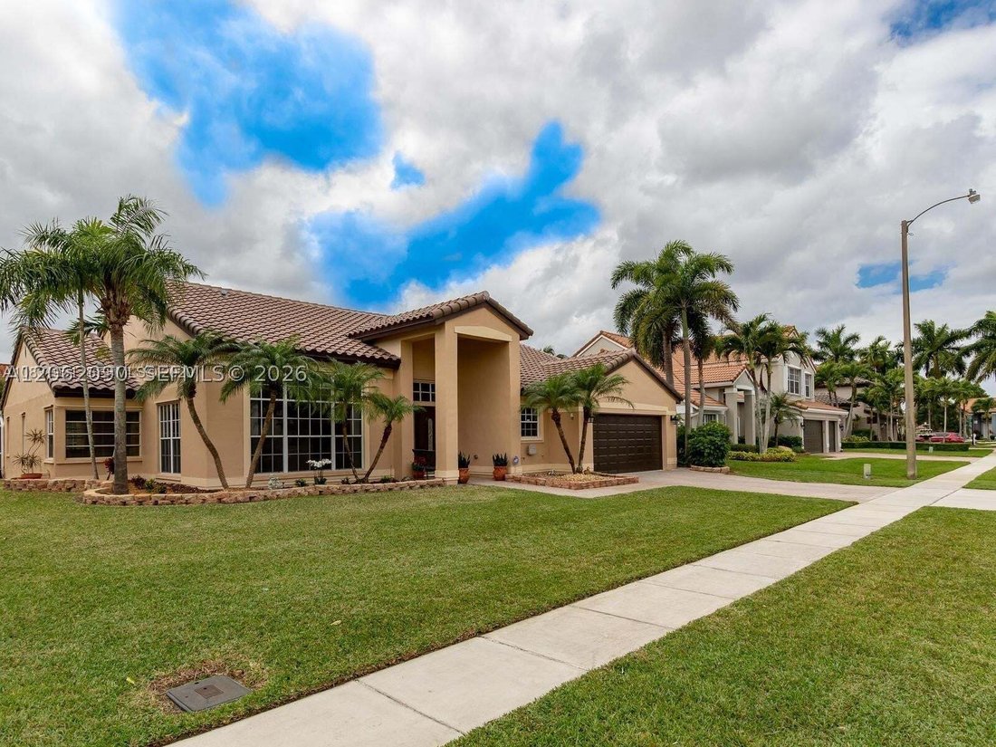 House in Miramar, Florida, United States 2 - 18576943