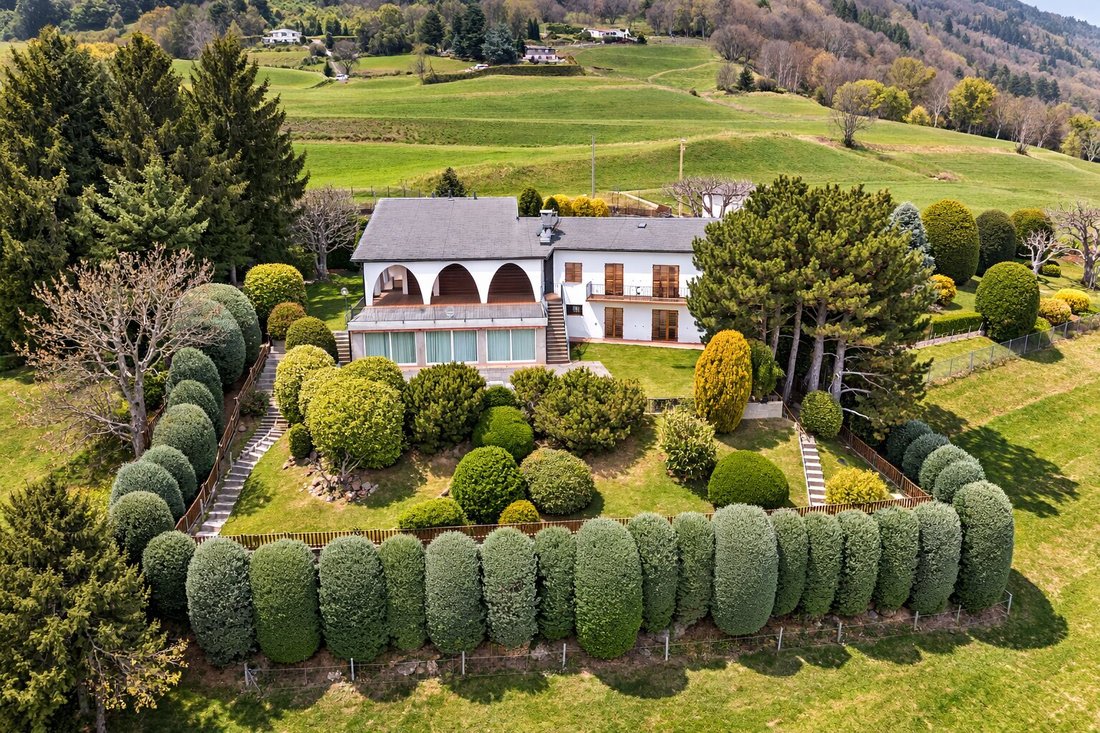 Villa in Alto Malcantone, Ticino, Switzerland 3 - 18575996