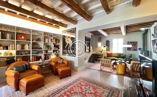 Villa in Uzès, Occitania, France 1