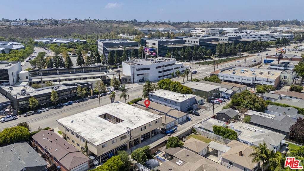 Los Angeles, California, United States 1 - 18577027