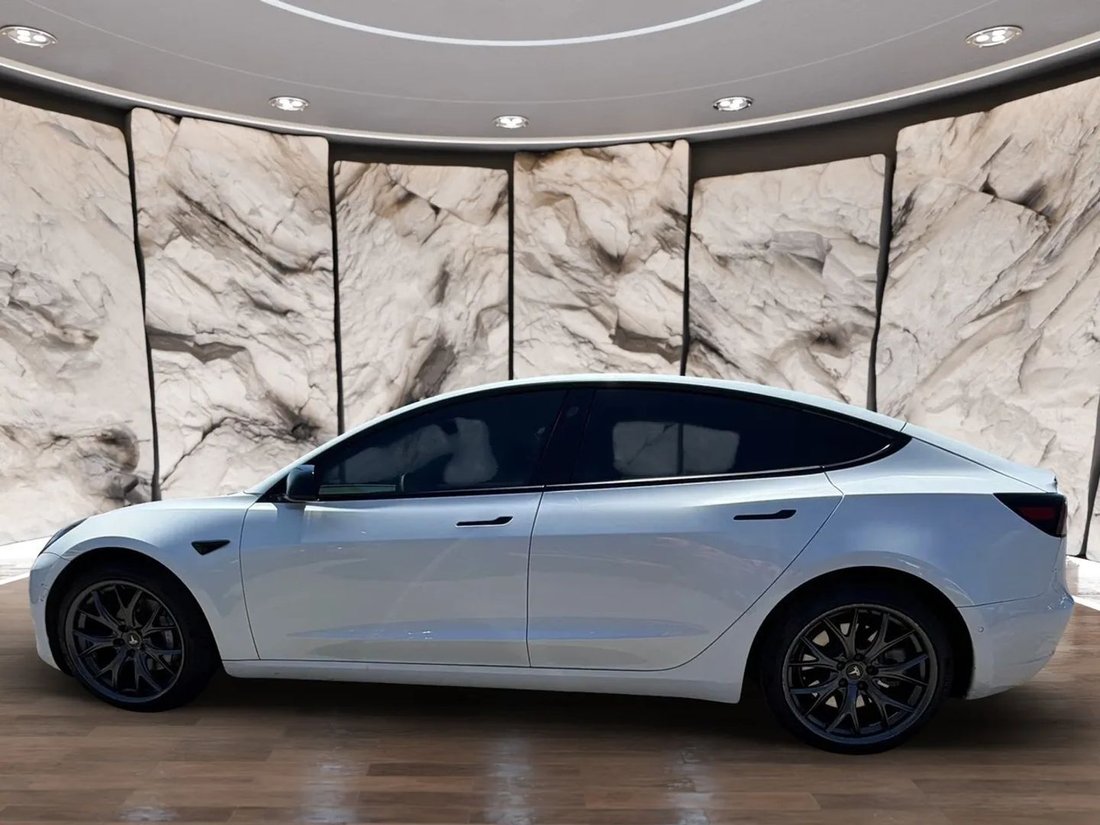 Sedan in Ontario, CA, United States 5 - 18574597