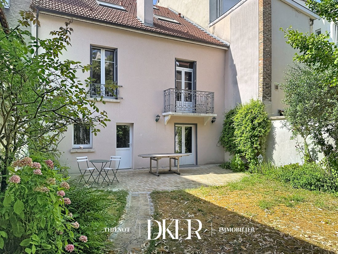 House in Erlon, Hauts-de-France, France 2 - 16766565