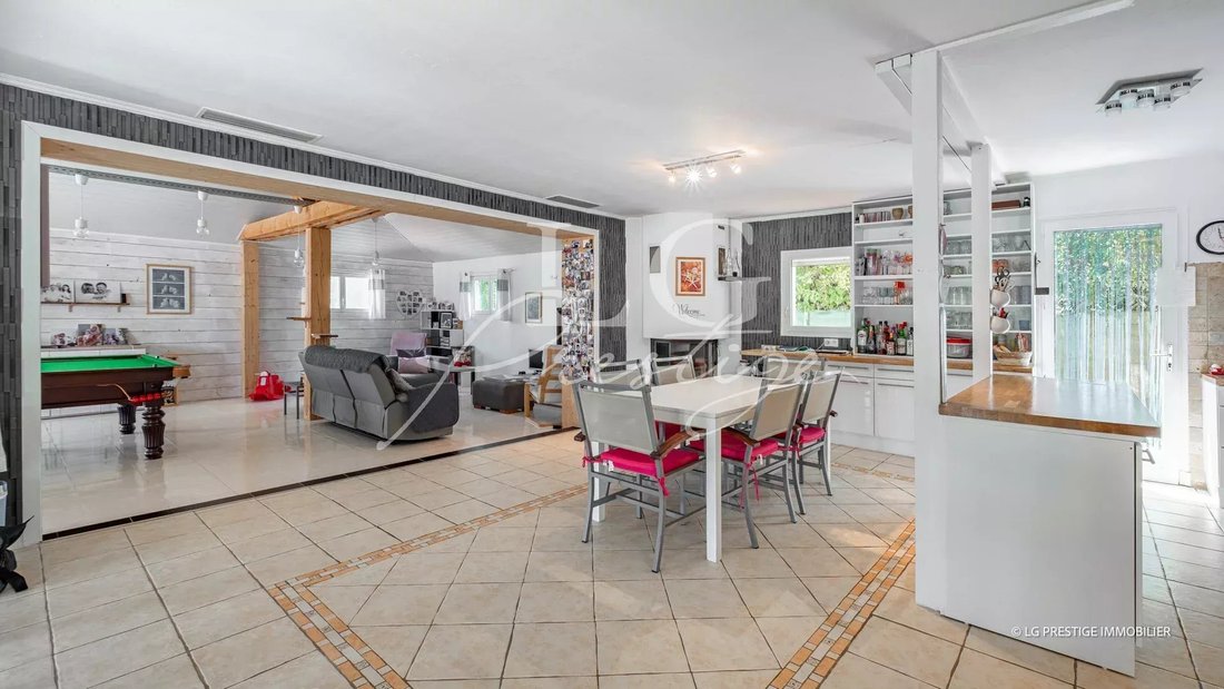House in Fayence, Provence-Alpes-Côte d'Azur, France 4 - 18575081