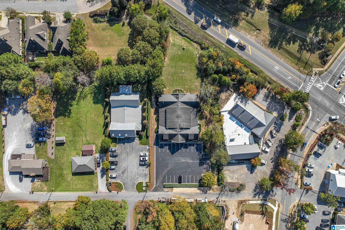 House in Mountain Brook, Alabama, United States 2 - 18577149