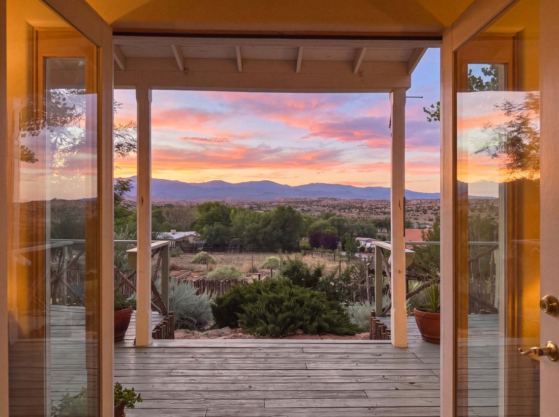House in Española, New Mexico, United States 2 - 18576739
