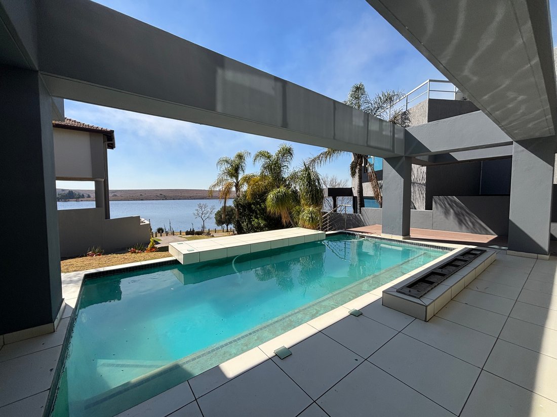 House in Bankenveld, Mpumalanga, South Africa 3 - 17434342