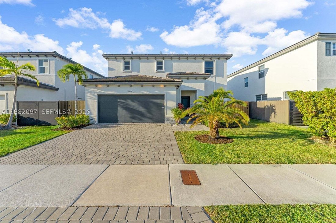 House in Miami, Florida, United States 2 - 17520277