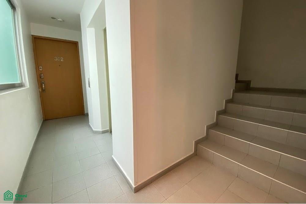 Condo in Mexico City, Mexico 5 - 18041329