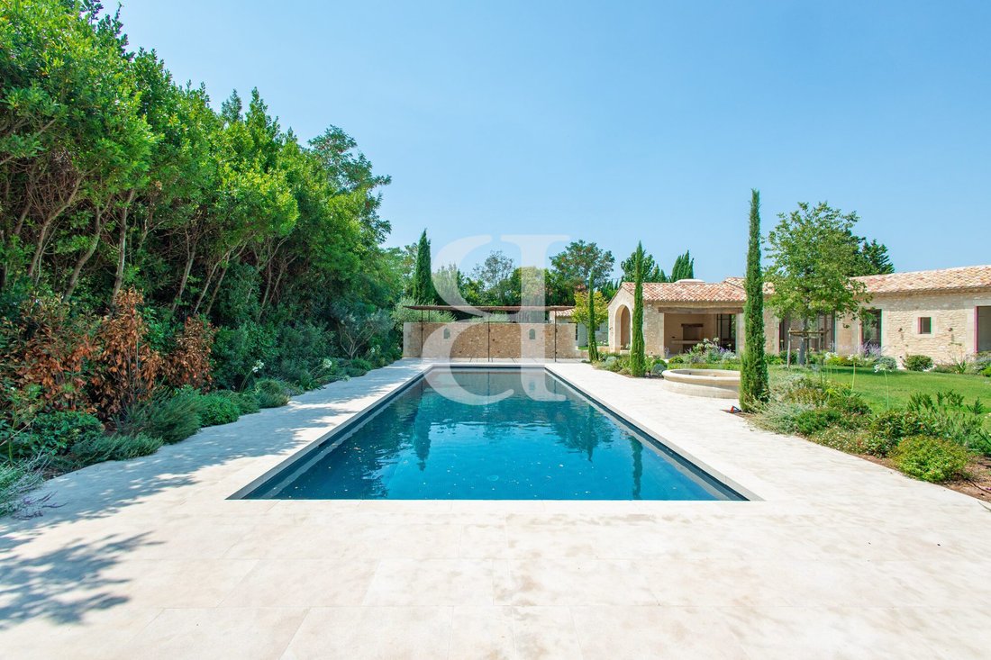Country House in Saint-Rémy-de-Provence, Provence-Alpes-Côte d'Azur, France 3 - 16838269