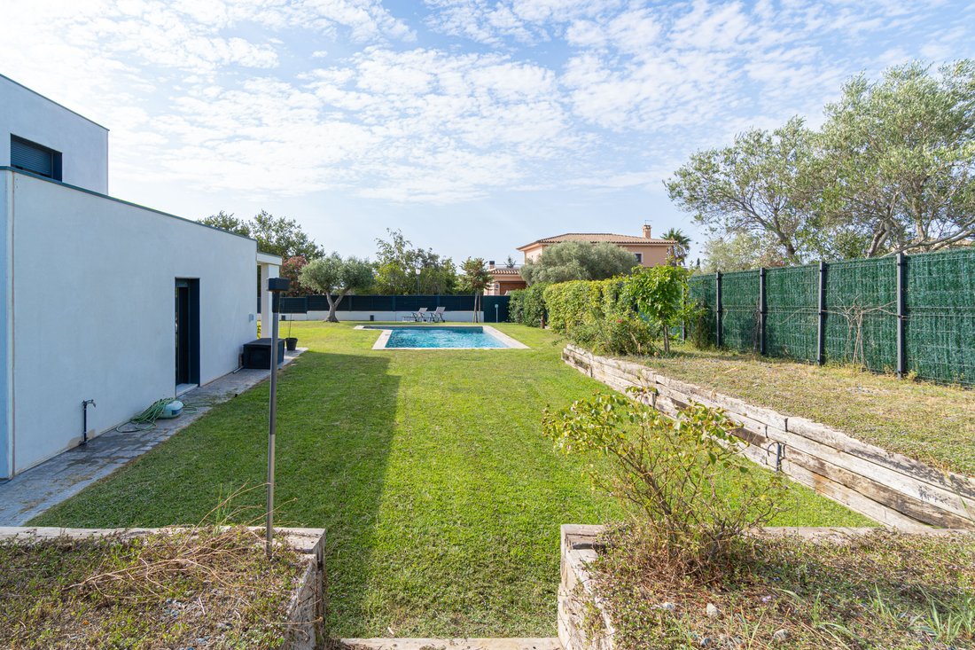 Villa in Peralada, Catalonia, Spain 5 - 18574482